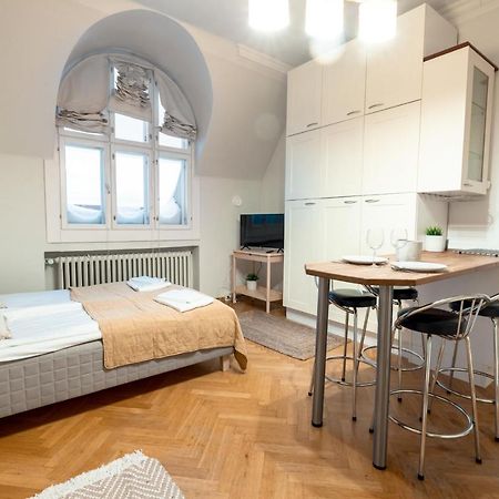 2Ndhomes Cozy & Compact Top Floor Studio In Erottaja 헬싱키 외부 사진