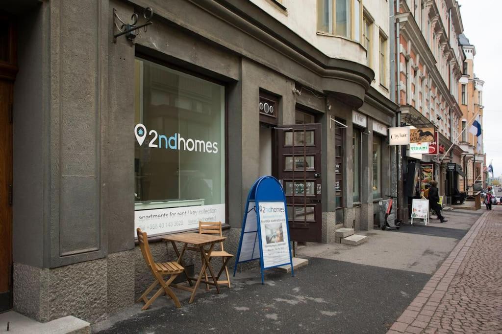 2Ndhomes Cozy & Compact Top Floor Studio In Erottaja 헬싱키 외부 사진