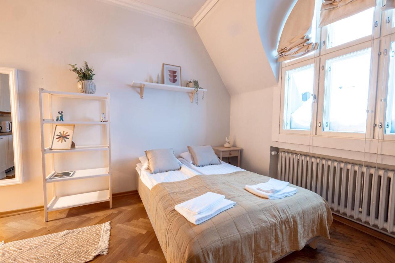 2Ndhomes Cozy & Compact Top Floor Studio In Erottaja 헬싱키 외부 사진